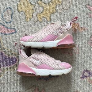 Nike Kids Pink Mesh Slip-On Sneakers